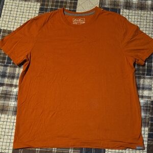 Eddie Bauer Men's Rust Short Sleeve Tee
